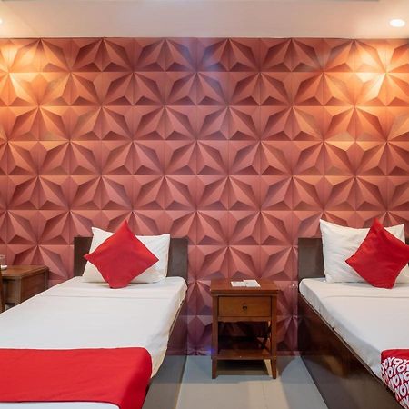 Oyo 697 Obrero Suites Davao City Extérieur photo